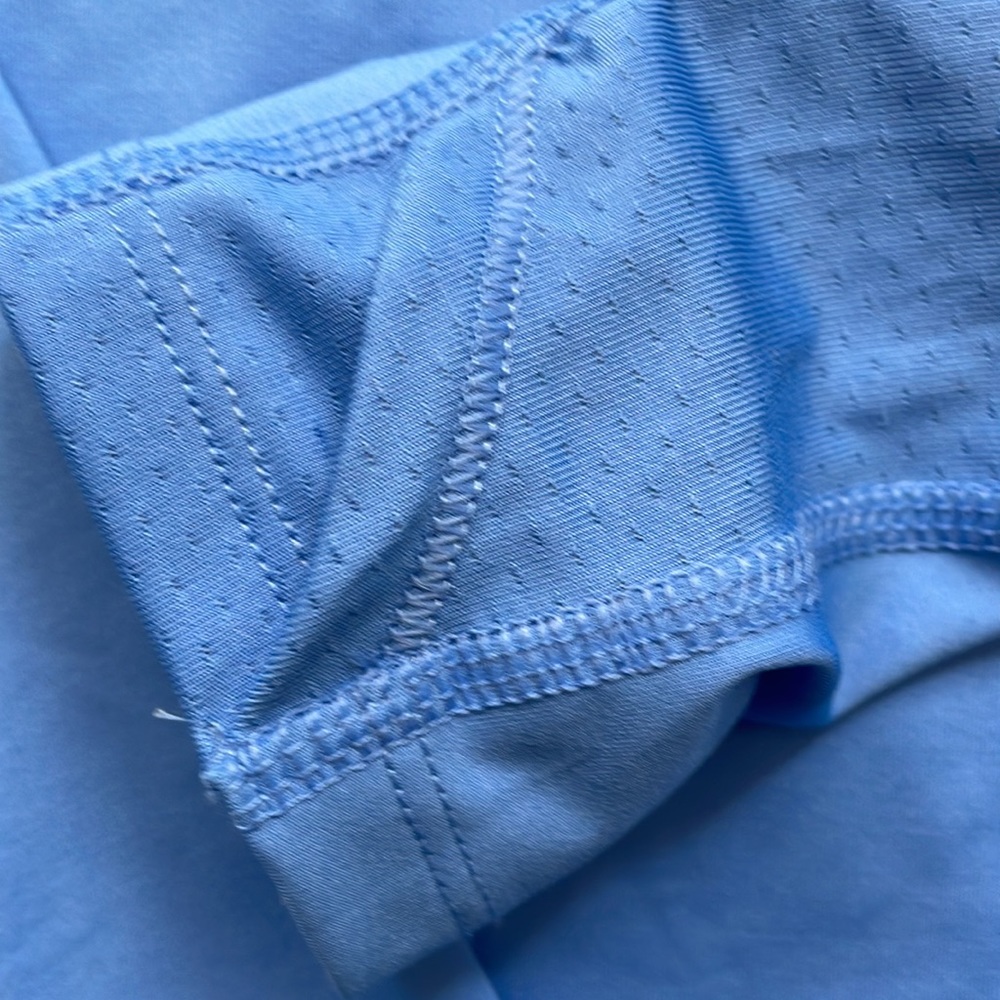 NWT vineyard vines quarter zip XS - Picture 5 of 5